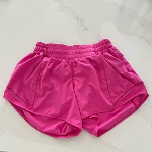 Hotty Hot High-Rise Lined Short 2.5"
